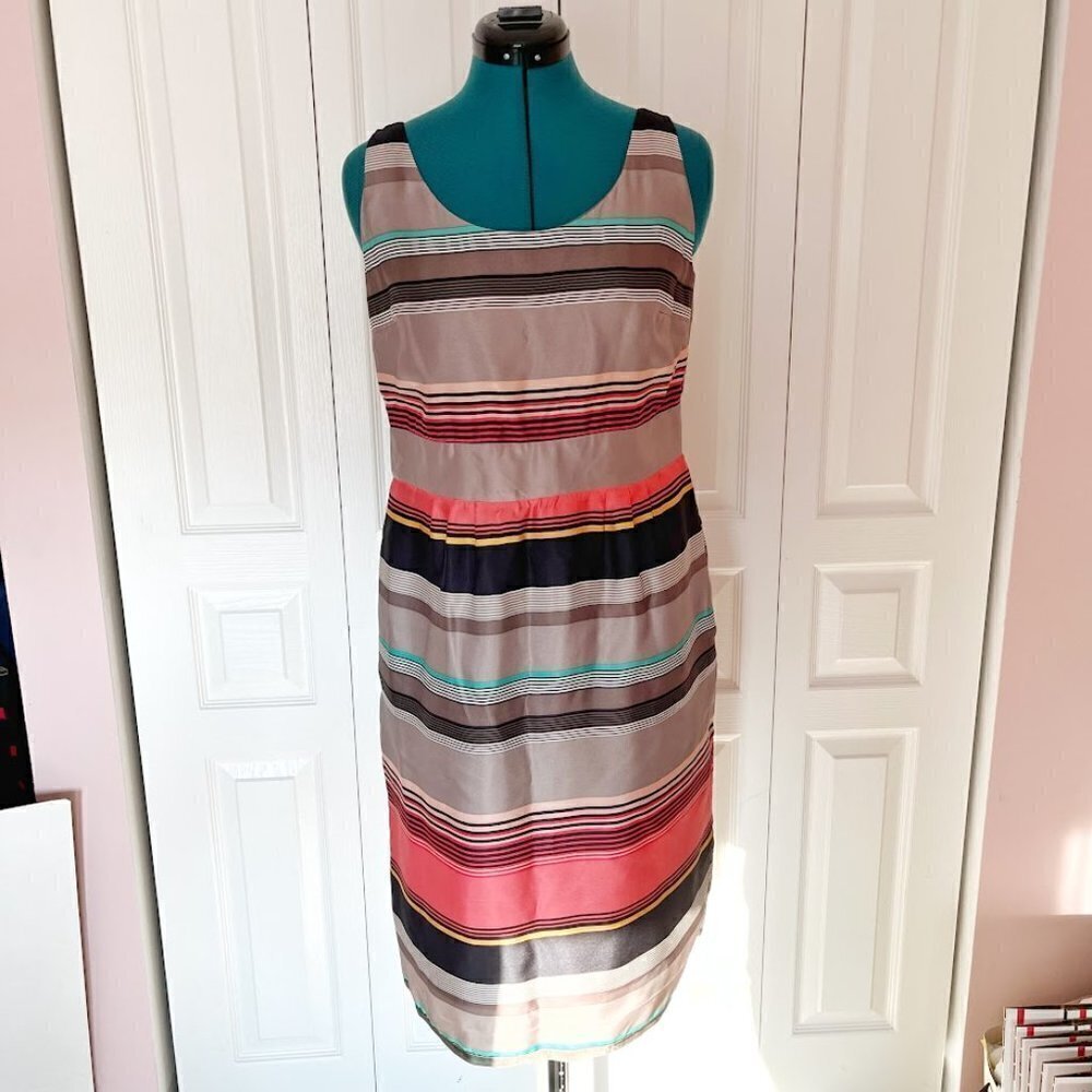 Banana Republic Silk Stripe Casey Sleeveless Lightweight Lined Pocket Dress